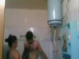 Indiyano middle-aged pareha pakikipagtalik napaka mahirap sa banyo