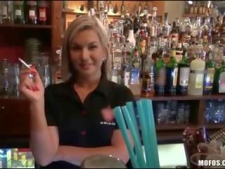 Stripling fucks and sperms barmaid in her bar