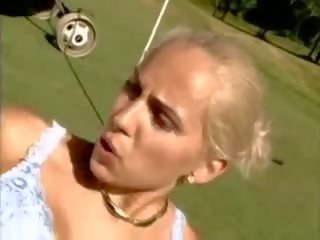 18 Holes Classic Anal
