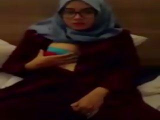 Hijab fete solo masturbare mea niece, xxx film 76