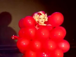 Cabaret burlesk skitten martini baloon