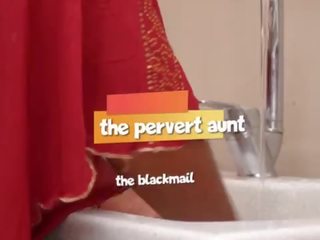 Pervert makcik