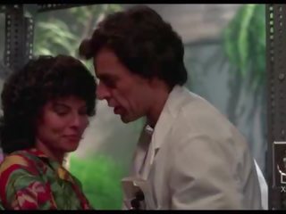 Adrienne barbeau swamp cosa selvaggia tribute da voluttuoso g mods