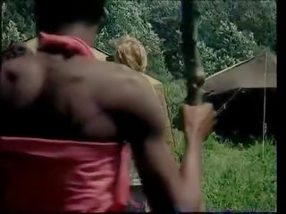 Tarzan resnično umazano film v špansko zelo provokativno indijke mallu igralka del 12