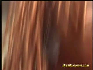 Bambole scopata in brasiliano orgia