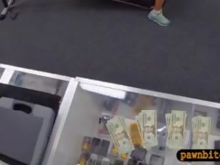 Gym Trainer Pawns Her Pussy To Earn Cash