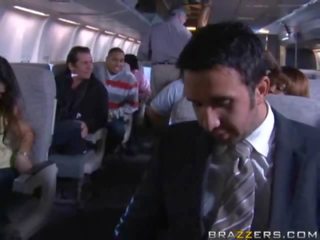 Passengers avendo quickie in un airplane!